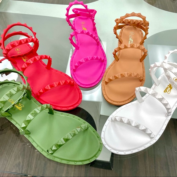 White matte studded sandal - Picture 3 of 6